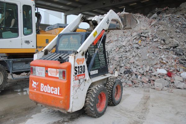 Grúas Containers Sanbe maquinaria para recoger escombros