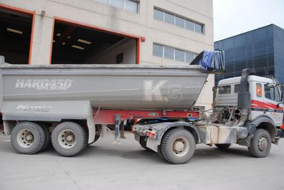 Grúas Containers Sanbe excavadora